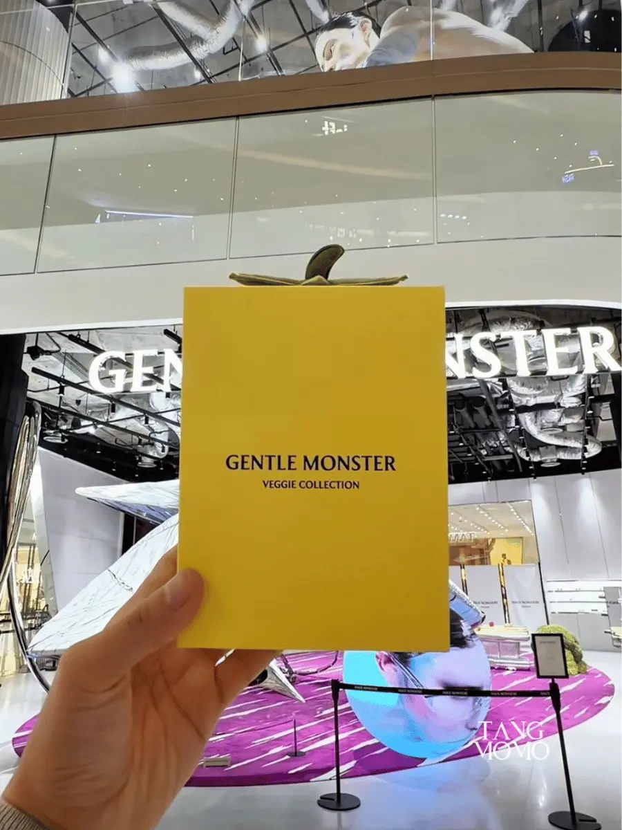 รายละเอียดงานดีไซน์กรอบแว่นตาแฟชั่นไฮเอนด์สุดแปลกตา